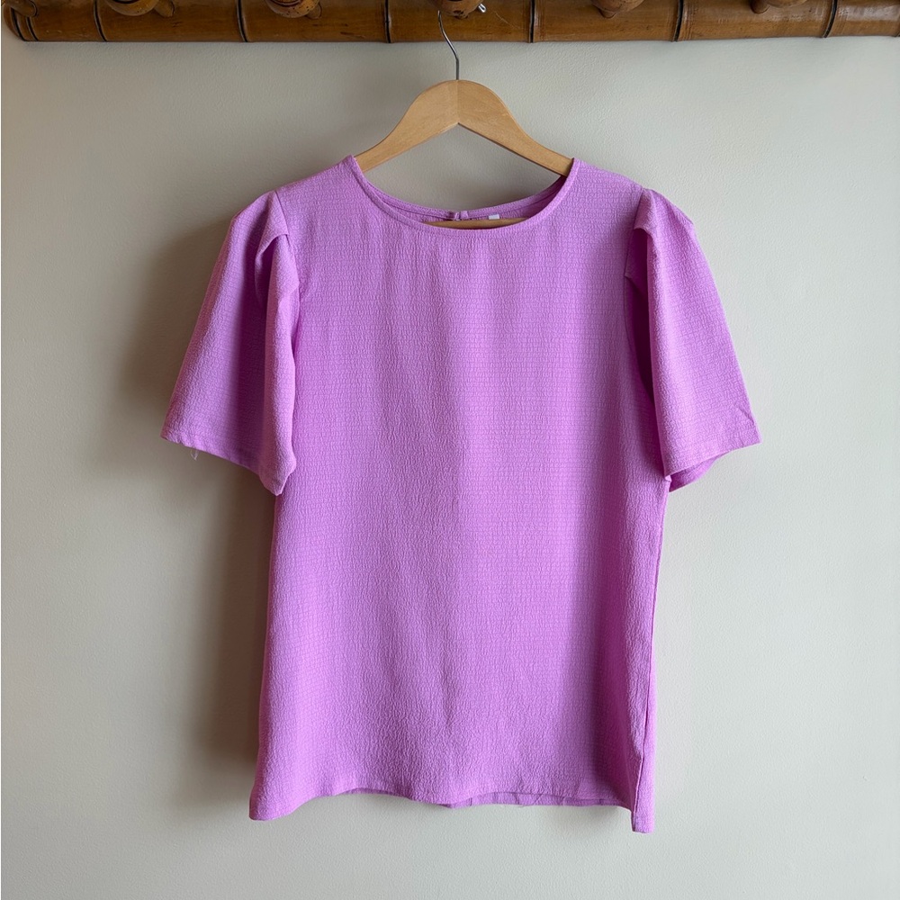 Lavender Short Sleeve Women's Top Perfect for Spring & Summer, Casual Top